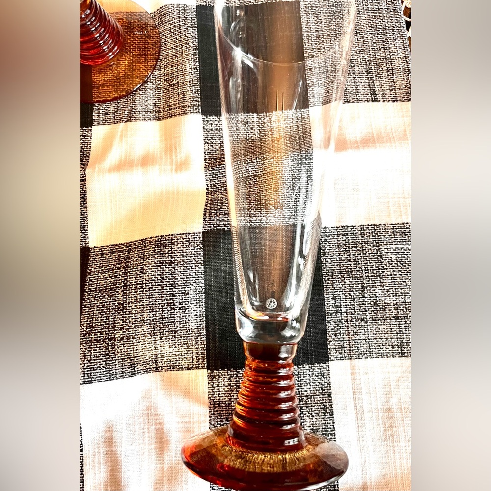 Rare Mid-century Modern Set of 3 Pilsner Glasses Amber Bases
